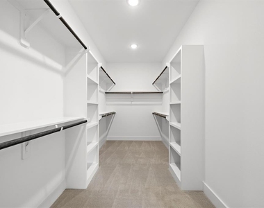 1586 W Tidwell Road - Photo Thumbnail 10