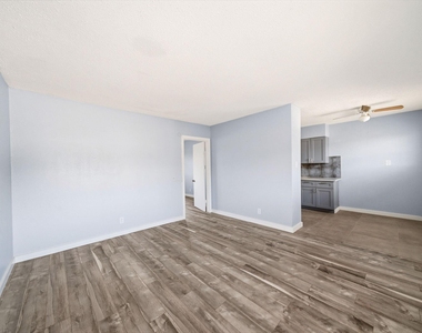 5534 Eskridge Street - Photo Thumbnail 6