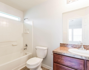 21718 Martin Grove Court - Photo Thumbnail 14