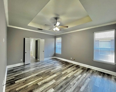 14531 Chestnut Falls Drive - Photo Thumbnail 11