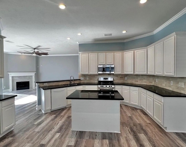 14531 Chestnut Falls Drive - Photo Thumbnail 6