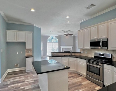 14531 Chestnut Falls Drive - Photo Thumbnail 7