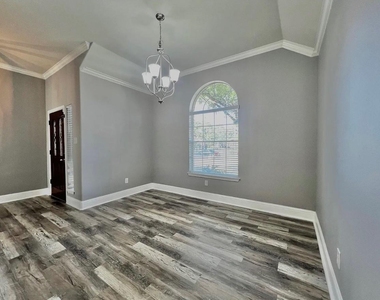 14531 Chestnut Falls Drive - Photo Thumbnail 9