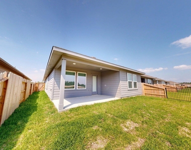 14134 Granger Pointe Lane - Photo Thumbnail 23