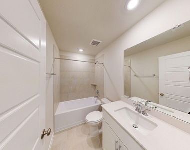 14134 Granger Pointe Lane - Photo Thumbnail 17