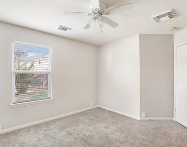 2822 Foster Hill Drive - Photo Thumbnail 21