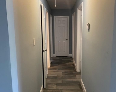 8410 Sonneville Drive - Photo Thumbnail 1