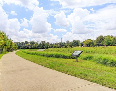 1607 Willowby Drive - Photo Thumbnail 22