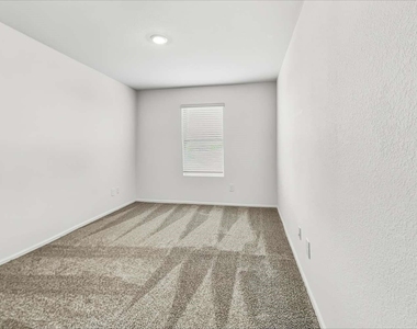 18838 Charter Elm Drive - Photo Thumbnail 9