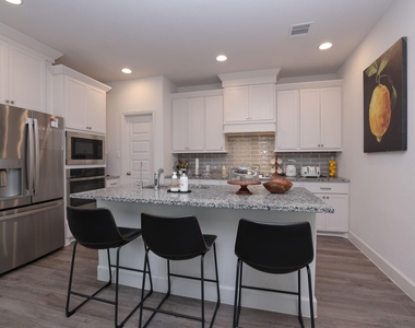 317 Rise Lane - Photo Thumbnail 21