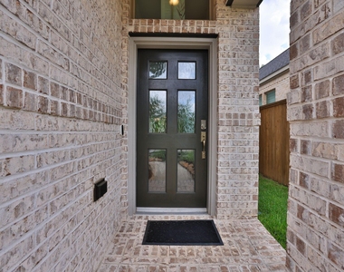 317 Rise Lane - Photo Thumbnail 3