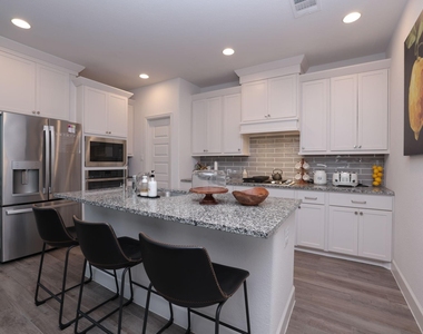 317 Rise Lane - Photo Thumbnail 15