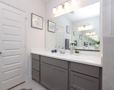 317 Rise Lane - Photo Thumbnail 26