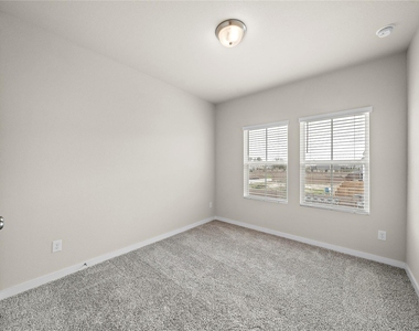 9912 Storehouse Drive - Photo Thumbnail 11