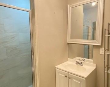 6623 Cresthill Street - Photo Thumbnail 14