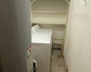 6623 Cresthill Street - Photo Thumbnail 22