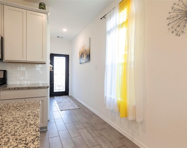 23119 True Fortune Drive - Photo Thumbnail 4