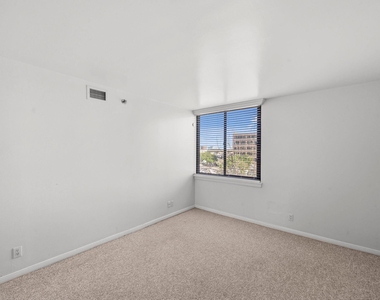 3525 Sage Road - Photo Thumbnail 11