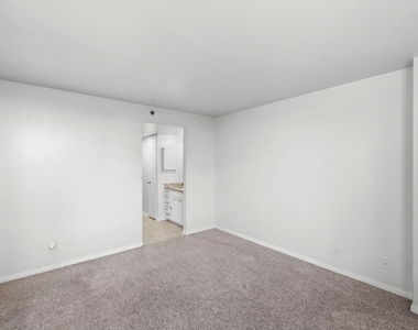 3525 Sage Road - Photo Thumbnail 8