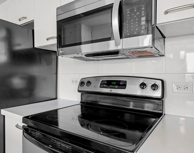 3525 Sage Road - Photo Thumbnail 4