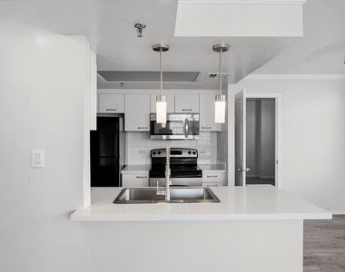 3525 Sage Road - Photo Thumbnail 3