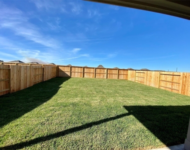 21114 Dolphin Bay Lane - Photo Thumbnail 38