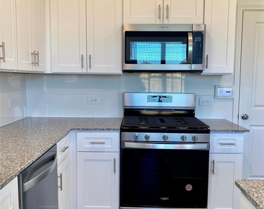 21114 Dolphin Bay Lane - Photo Thumbnail 4