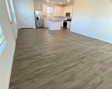 21114 Dolphin Bay Lane - Photo Thumbnail 11