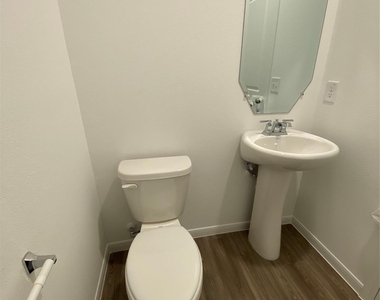 21114 Dolphin Bay Lane - Photo Thumbnail 13
