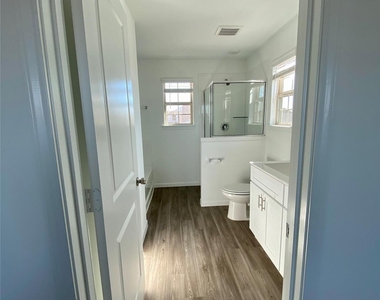 21114 Dolphin Bay Lane - Photo Thumbnail 20