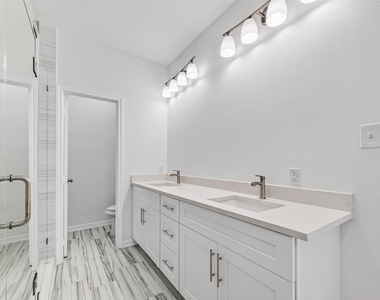 8628 Scott Street - Photo Thumbnail 32