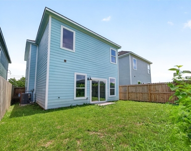 8628 Scott Street - Photo Thumbnail 34