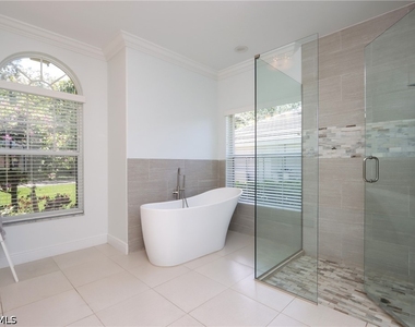 3510 Lakemont Drive - Photo Thumbnail 31