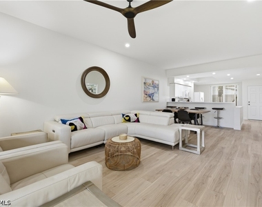 26751 Clarkston Drive - Photo Thumbnail 17