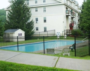 267 Hildred - Photo Thumbnail 24