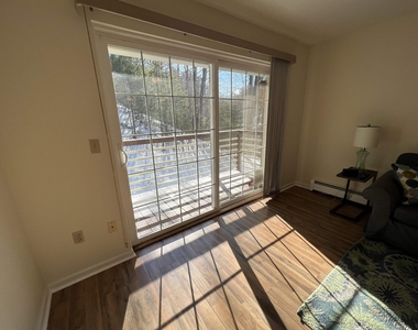 267 Hildred - Photo Thumbnail 15