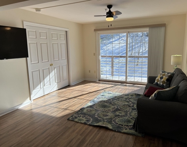 267 Hildred - Photo Thumbnail 3