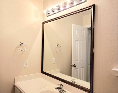 14238 Englewood Park Lane - Photo Thumbnail 22