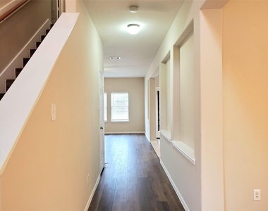 14238 Englewood Park Lane - Photo Thumbnail 4