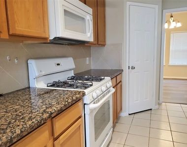 14238 Englewood Park Lane - Photo Thumbnail 11