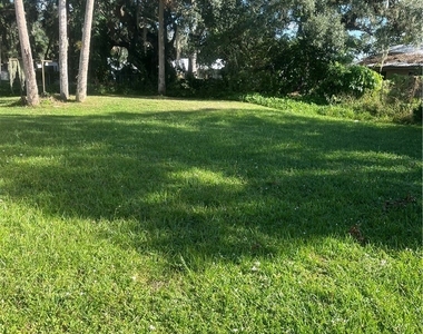 345 3rd Avenue - Photo Thumbnail 2