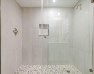 600 Misty Pines Circle - Photo Thumbnail 24