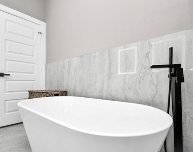 316 Thornton Road - Photo Thumbnail 14