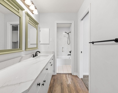 1723 Gingerleaf Lane - Photo Thumbnail 18