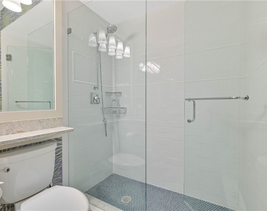 5000 Royal Shores Drive - Photo Thumbnail 26