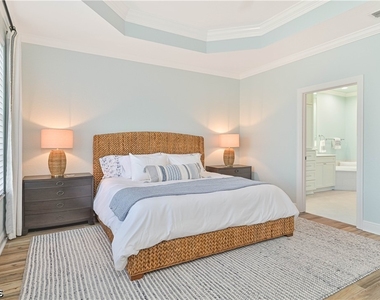 5000 Royal Shores Drive - Photo Thumbnail 18