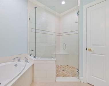 5000 Royal Shores Drive - Photo Thumbnail 20