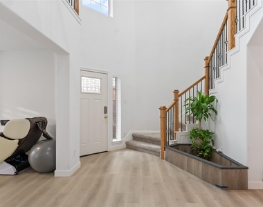 5902 Rye Creek Drive - Photo Thumbnail 1