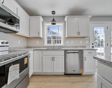 136 S Main - Photo Thumbnail 5