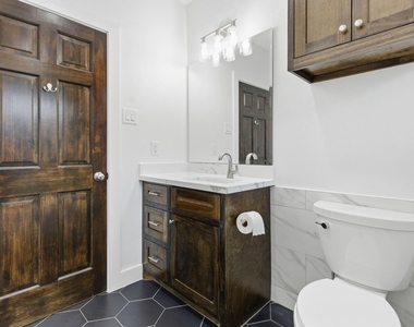 430 N Hutcheson Street - Photo Thumbnail 32